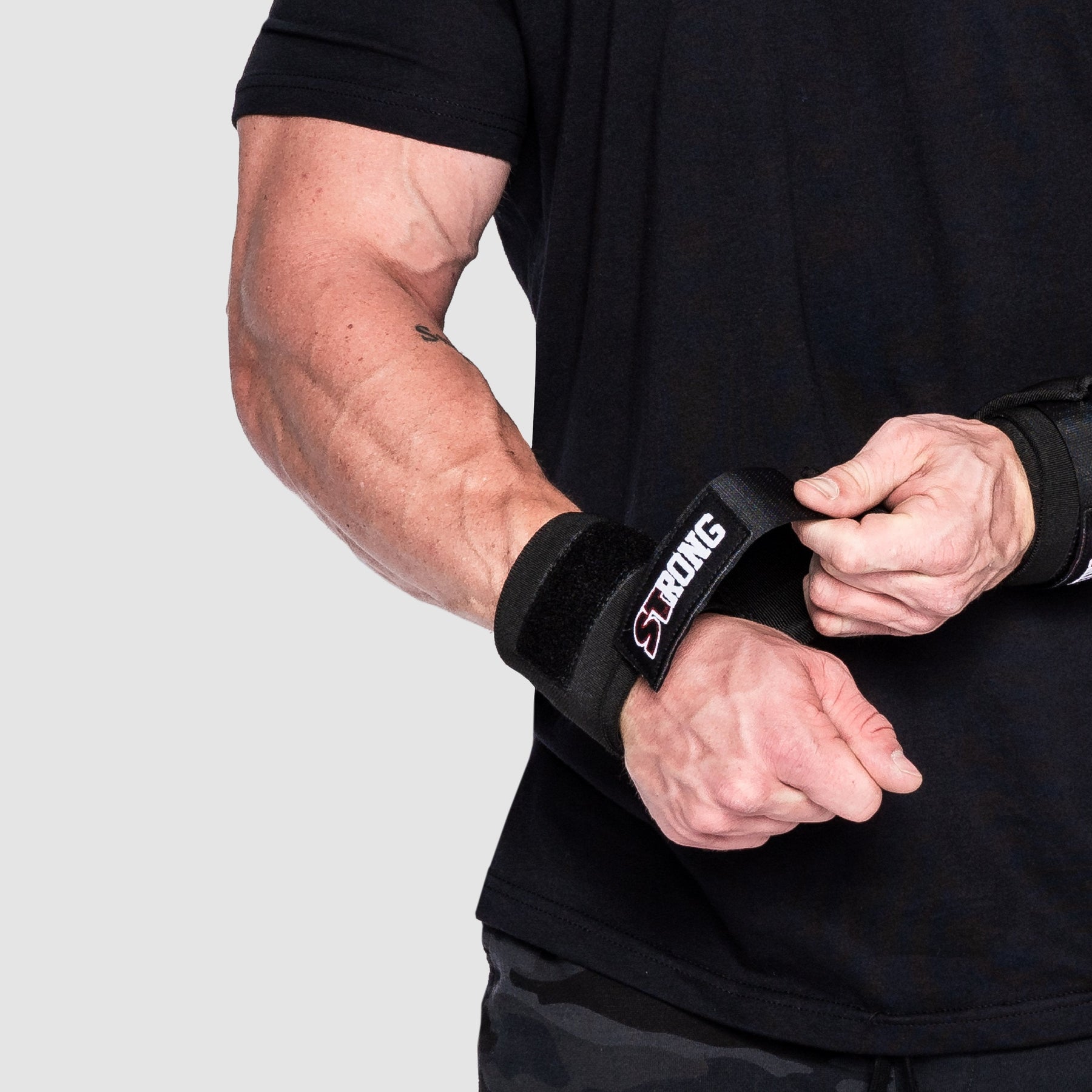 Sling Shot Gangsta Wrist Wraps – Polsiere Powerlifting IPF, Il Supporto Che Cercavi Per Sollevare Pesante